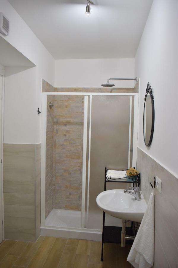 Altomuro 39 Di S.A. Formia Exterior foto
